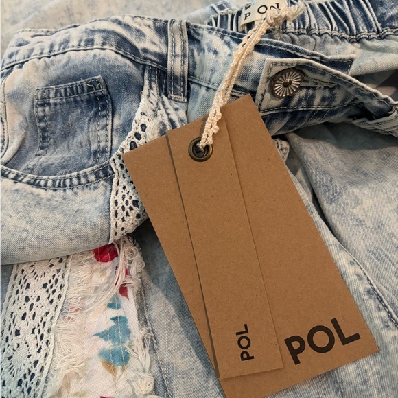 POL Chambray Floral and Lace Patchwork Pants NWT - Picture 8 of 8